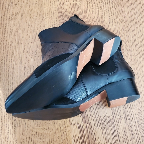 Coach Suffolk Patchwork black snake/calf bootie - Picture 8 of 9